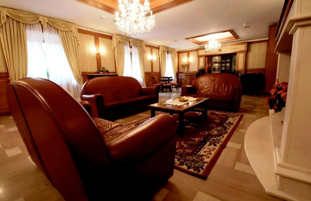 Grande Albergo-1